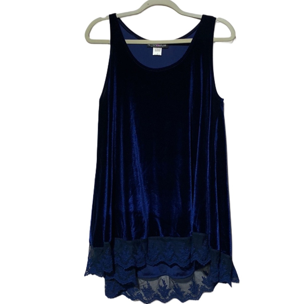 The Pyramid Collection Blue Velvet Lace Trim Tunic Tank Top
